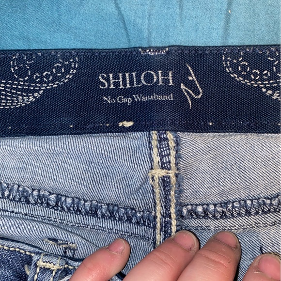 Wrangler Jeans Shilo,Ultimate Riding,Size 3/4/32,Dark Faded Wash,Slight Distress - Picture 7 of 8